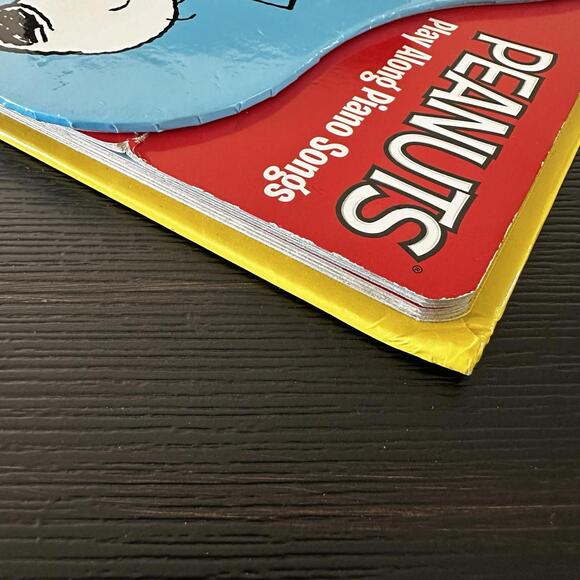 Peanuts Play Along Piano Songs Interactive Book Used - VERY GOOD New Batteries - Picture 7 of 9